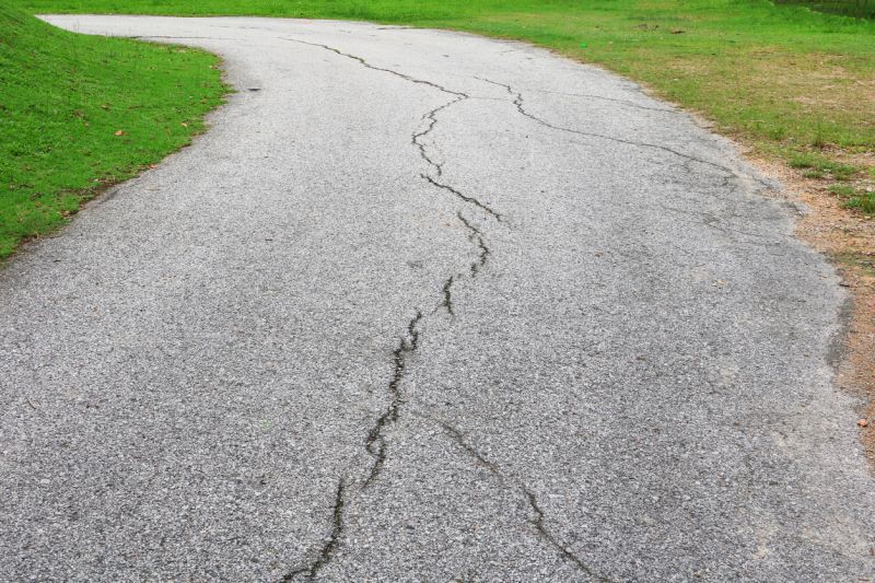 Driveway Crack Filling